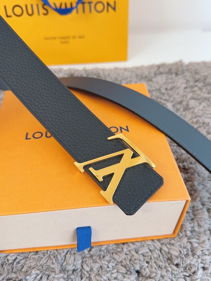l0vis Vvtt0n belts